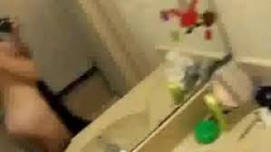 Curvy indian princess rides my dick. Indian Princess Fucks Herself In Pantyhose Wedno