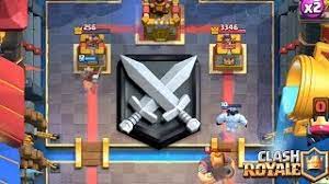 Die lavawelpen können ebenfalls schaden anrichten und sind mit lakaien zu vergleichen. Subiendo Copas Camino A Maestros 1 Clash Royale