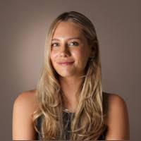 Adele Elliott Email & Phone Number