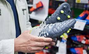 Perbezaan setiap kasut bergantung kepada. Jangan Beli Kasut Bola Sebelum Tahu 6 Perkara Ini