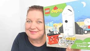Amazon.com: LEGO DUPLO Town Space Shuttle Mission Rocket Toy 10944, Set for  Preschool Toddlers Age 2-4 Years Old with Astronaut Figures : Toys & Games