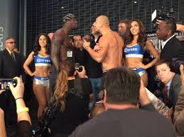 Wilder's balance throughout was absolutely terrible, and every time szpilka caught him even when they were glancing blows, wilder made the effect look far worse than they actually were. Wilder Vs Szpilka Quick Weigh In Results From Brooklyn Boxing News Articles Videos Rankings And Results
