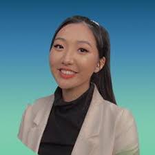 Janette Kim's Instagram, Twitter & Facebook