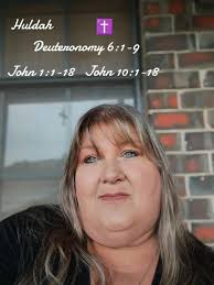 Michelle Holding (@michelle.holding1)