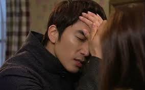 Bi hài cưới con gái đại gia, 3 năm sau kết hôn vợ vẫn xin tiền chi tiêu từ  bố mẹ đẻ