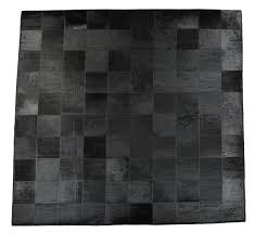 Die betreiber dieses portals haben. Exklusiver Kuhfell Teppich Schwarz 200 X 200 Cm Bei Kuhfelle Online