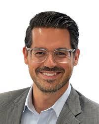 Kirsten Park's Instagram, Twitter & Facebook