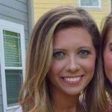 Daniela Rouse's Instagram, Twitter & Facebook