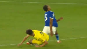 One of six children, he started playing football at the age of six playing for repos. D2ffic4ezonqm