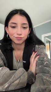 Savannah Whitman's Instagram, Twitter & Facebook