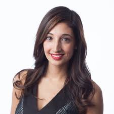 Katina Mountanos (@KatinaMountanos)