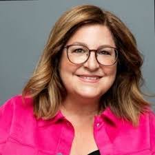 Wayne Duguay's Instagram, Twitter & Facebook