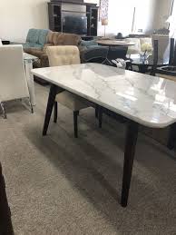 Marble Top White Dining Table Pay 40 Down And Take It Home Tonight Furniture In Granite Bay Ca Offerup Oturma Odasi Tasarimlari Tasarim Oturma Odasi