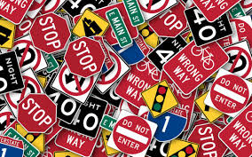 Tabella dei punteggi che saranno detratti dalla patente a punti. Segnaletica Stradale Orizzontale E Verticale Caratteristiche E Differenze Urban360