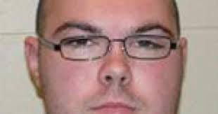 Man arrested, charged with impersonating police officer