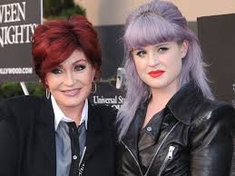 Sharon osbourne (born 9.10.1952) sharon osbourne is married to rock singer ozzy osbourne. Sharon Osbourne How The Family S Handling Kelly S Breakup Abc News