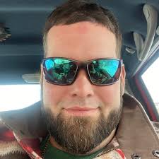 Are there distributors near Bismarck ND for 7 3/8 or 7 1/2 7x-40x hats?