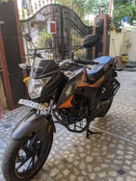 The honda hornet 2.0 is one of the 18 different products from honda on sale in india. Honda Cb Hornet 160r Price Specs Mileage Colours Photos And Reviews Bikes4sale