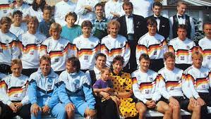 Alle infos zum verein deutschland (nationalmannschaft) ⬢ kader, termine, spielplan, historie ⬢ wettbewerbe: Wm Vorbereitung 1990 Als Franz Und Franz Den Titel Holten Der Spiegel