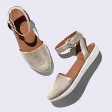 These Beautiful Closed Toe Sandals Are Sure To Become A Summertime Go To Shoe Cova By Fitflop Closed Toe Sandals Women Shoes Comfort Shoes Women