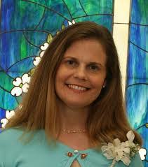 Elizabeth Vining's Instagram, Twitter & Facebook