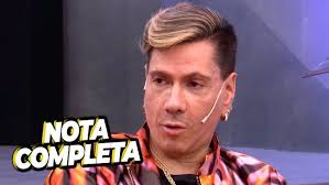 "La alta costura no tiene época": Roberto Piazza en POCO CORRECTOS