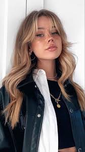 Kari McKenzie (karimckenzie199)