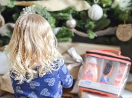 4 of 10 image credits: Tips Tricks On How To Care For Your Daughter S Wavy Curly Hair
