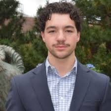 I'm thrilled to announce this past Friday marked my final day with my  family at Ivy Rehab Physical Therapy Southport this summer. As I prepare  for my first semester at the University