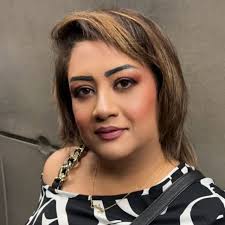 I'm writing to you, even though I've already shown interest 100 times 👋  Why are you ignoring me? Not even a heart ❤ Please give me a ♥️ 😭😫 why  you are