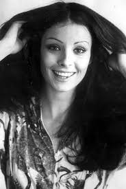 Patient and cooperative that he is, nino works well with groups. Amparo Munoz Wikipedia