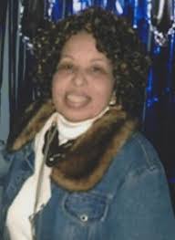 Carolyn Fogle's Instagram, Twitter & Facebook