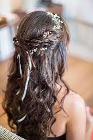 Des idees coiffures pour la mariee aux cheveux longs blog. Coiffure Mariage Cheveux Mi Long Laches Coiffure Mariage Coiffure Cheveux Laches Coiffure Demoiselle D Honneur