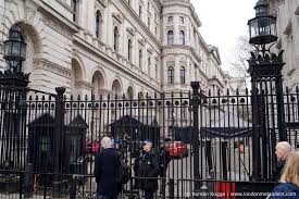 The majority of uk's prime ministers, dating back to the very first, (robert walpole in 1720) have called number 10 home. 10 Downing Street Besichtigen Infos Fakten Tipps London Mal Anders