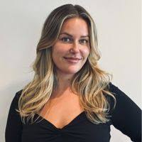 Robert Gati's Instagram, Twitter & Facebook