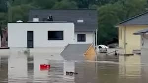 Powódź spowodowała odłożenie reformy podatkowej. Fqftauqdu9tjmm