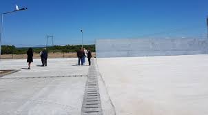 În sfârșit, gunoiul de grajd este și o resursă importantă pentru agricultori. PlatformÄ Pentru Gunoiul De Grajd In VitomireÈti Cu FinanÈare De La Ministerul Mediului Realitatea Oltului