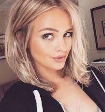 Frisuren mittellang stufig mit schragem pony frisur. Frisuren Mittellang Stufig Mit Schragem Pony Ovales Gesicht Haar Frisuren 2017 Frisuren Ovales Gesicht Frisur Inspirationen Einfache Frisuren Mittellang