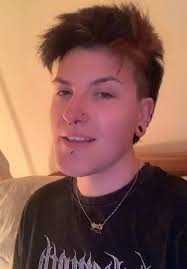 Emily Jade Magee (@gh05tface_)