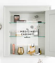 How to know which jars are best and get them for a. Diy Medicine Cabinet Makeover Francois Et Moi