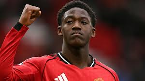 Kobbie Mainoo: Manchester United midfielder signs new contract until 2031