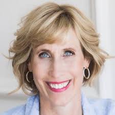 A prenatal class that is fun, interactive and lead by ”THE BABY DOCTOR,”  Dr. Carol DeWalt, M.D. who is a bestselling author and board-certified  neonatologist, and mother.