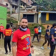 In this post, you will find rare photos of kamaru usman's parents, brothers, wife and daughter. Edgar Usman Visit Colombian Youth Boxing Club Ufc