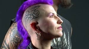 Hilary Bridges's Instagram, Twitter & Facebook