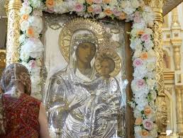 Praznuirea acestei icoane are loc in fiecare an, pe data de 12 iulie, cu priveghere de intreaga noapte. Cinstirea Icoanei Prodromita In Capitala Crestinortodox Ro