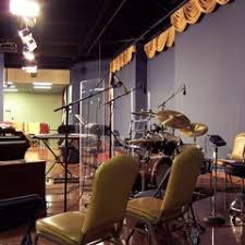 Stream derek-gillard music