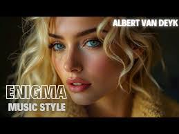 Kim Ault's Instagram, Twitter & Facebook