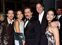 News of the death of yolanda saldivar went viral today, but it turns out that it's just a hoax. Selena Quintanilla Death Anniversary 21 Things You Didn T Know About Movie Based On Queen Of Tex Mex Life