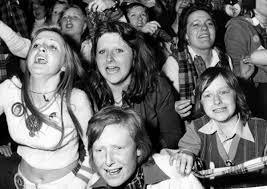 Ver las letras de bay city rollers y escuchar bye bye baby, '85, ain't it strange, angel angel, angel baby y más canciones! The Rise And Fall Of The Bay City Rollers Flashbak