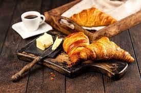 Dari raja kutai karena pada saat itu raja kutai bertempur melawan penjajahan dunia pada saat berhasil melawan penjajah ia menamakan kutai. Tahukah Anda Croissant Mungkin Berasal Dari Austria Atau Timur Tengah Halaman All Kompas Com